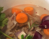 Foto del paso 2 de la receta: Los básicos. Fumet (caldo) de pescado