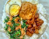 Foto langkah ke 7 dari resep Tahu-Telur Bumbu Bali + Sayur Urap + Tempe Orek.