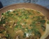 Foto langkah ke 9 dari resep Martabak tortilla jamur.