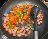 Foto langkah ke 2 dari resep Kimchi Bokkeumbap/ Kimchi Fried Rice.