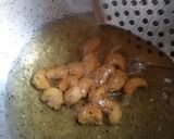 कुरकुरे काजू मठरी (kurkure kaju mathri recipe in Hindi) रेसिपी चरण 5 फोटो