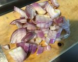 Une image de l'étape 4 de Pavés de saumon aux tomates, oignon de roscoff et jus citronné.
