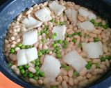 Foto del paso 8 de la receta: Alubias blancas con bacalao