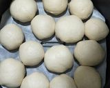 Hình bước làm 4 của món Bánh mì nhân mứt dứa