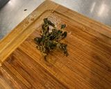 Une image de l'étape 13 de Conserve de concassée de tomates, ail, basilic et oignon blanc.