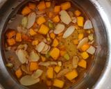 A picture of step 4 of Mango Sudharas.