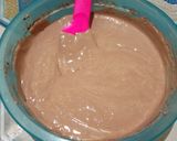 Foto langkah ke 5 dari resep Cupcake coklat tabur keju.