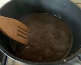 A picture of step 8 of Keaw Teaw Ped Yang - Five Spiced Roasted Duck noodles.