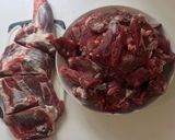 Foto del paso 1 de la receta Caldereta de cabra con patatas y mi toque personal