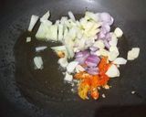 Foto langkah ke 2 dari resep Cah Seafood.