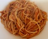A picture of step 4 of My Quick Spaghetti in tomato juice and homemade Cheese sauce.😀.