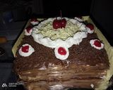 Foto langkah ke 7 dari resep Kue tart brownies kukus.