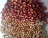 Foto langkah ke 1 dari resep Sambal bajak kacang tanah teri nasi.