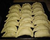Foto del paso 6 de la receta: Tapa de empanadas con grasa