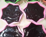 Foto langkah ke 5 dari resep Blackforest kukus mini.