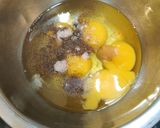 A picture of step 1 of Open Egg Cheese Sandwich.