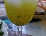 A picture of step 3 of Mango lemonade.