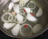 Hình bước làm 2 của món Canh ngót cá dĩa