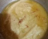 A picture of step 3 of Sooji Baisan Ka Zaafrani Halwa.