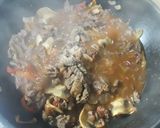 Foto del paso 3 de la receta: Casareccia al ragú con champiñones