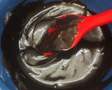 A picture of step 3 of No Bake Chocolate Tarts.