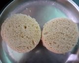 A picture of step 1 of Bread aloo parantha.