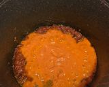 A picture of step 3 of Creamy tomato pasta / meatballs.