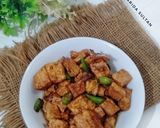 Foto langkah ke 4 dari resep Tumis Tahu Lada Hitam.