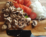 Foto del paso 3 de la receta: Pechuga de pollo en jugo de naranja y verduras