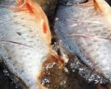 Foto langkah ke 4 dari resep Ikan bakar kecap.