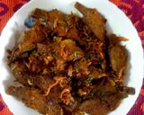 পেঁয়াজ দিয়ে মেনি মাছ ভাজা রেসিপির ধাপ 2 ছবি