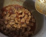 A picture of step 1 of Beef Khowsuey.