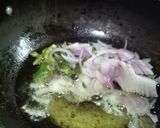A picture of step 2 of Rava Upma.