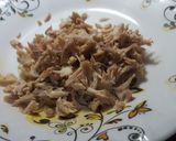 A picture of step 2 of Chicken Corn Soup !.