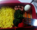 Foto langkah ke 4 dari resep Nasi kuning ca brokoli.