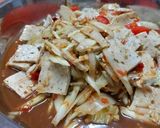 รูปขั้นตอนการทำที่ 2 ของ ตำแตงหมูยอ