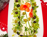 Foto del paso 4 de la receta: Arrollado de pan molde relleno de salmón ahumado y palmitos