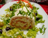 Foto del paso 5 de la receta: Arrollado de pan molde relleno de salmón ahumado y palmitos