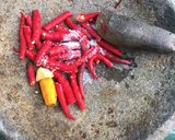 Foto langkah ke 2 dari resep Ikan Tongkol bumbu Pedas.