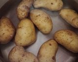 Foto del paso 1 de la receta: Ñoquis de papas con lo que hay en la heladera