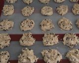 Foto langkah ke 5 dari resep Chocochip cookies klasik.