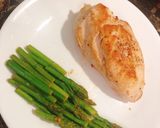 Hình bước làm 4 của món Ức gà áp chảo eat clean