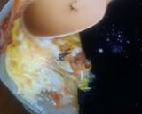 Foto langkah ke 4 dari resep Vietnamese Pizza.