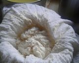 Foto del paso 2 de la receta: Queso crema casero partiendo de yogurt