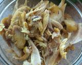 Foto del paso 2 de la receta: Tamales (hayacas o pasteles) de maíz, pollo y cerdo con verduras