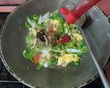 Foto langkah ke 2 dari resep Mie Telur Kecap.