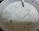 Foto del paso 4 de la receta: Pita rellena de carne verduras y salsa de yogur