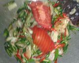 Foto langkah ke 4 dari resep Tumis Cuwik Kemangi.