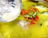 Foto langkah ke 7 dari resep Ikan Kembung Kuah Kuning.