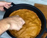 A picture of step 9 of Murcian Tuna, Tomato, and Egg Empanada.